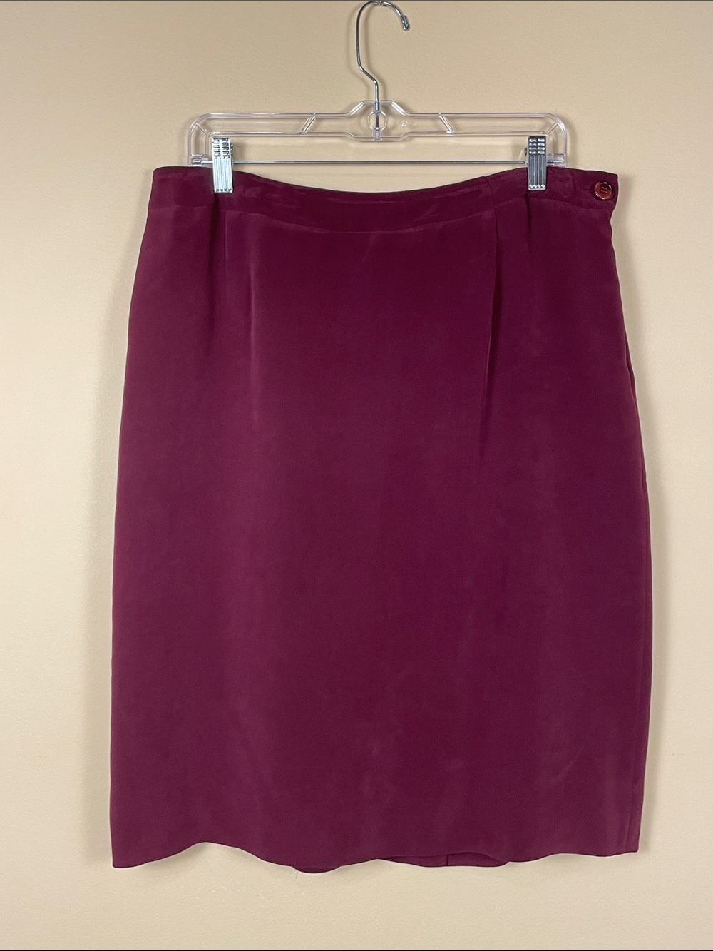 VTG Jones New York Women's Silk Burgundy Red Classic Chic Pencil Skirt